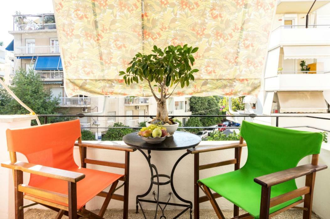 Beautiful Appartment Under Akropolis! アテネ エクステリア 写真